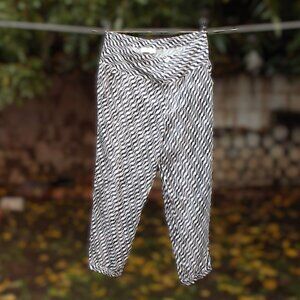Anthropologie Black and White Patterned Harem/Jogger Pants 14